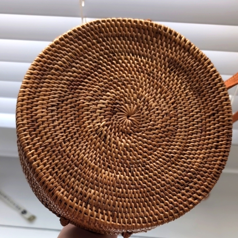 Round Rattan Woven Bag - Picture 12 of 12